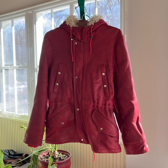 Red Leather Shearling lined coat vintage hooded anorak parka - Picture 3 of 11